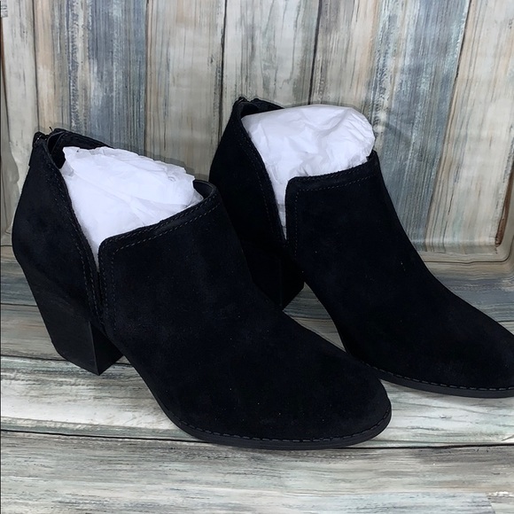 Carlos by Carlos Santana Women's Carmin Ankle Boot - Picture 2 of 5